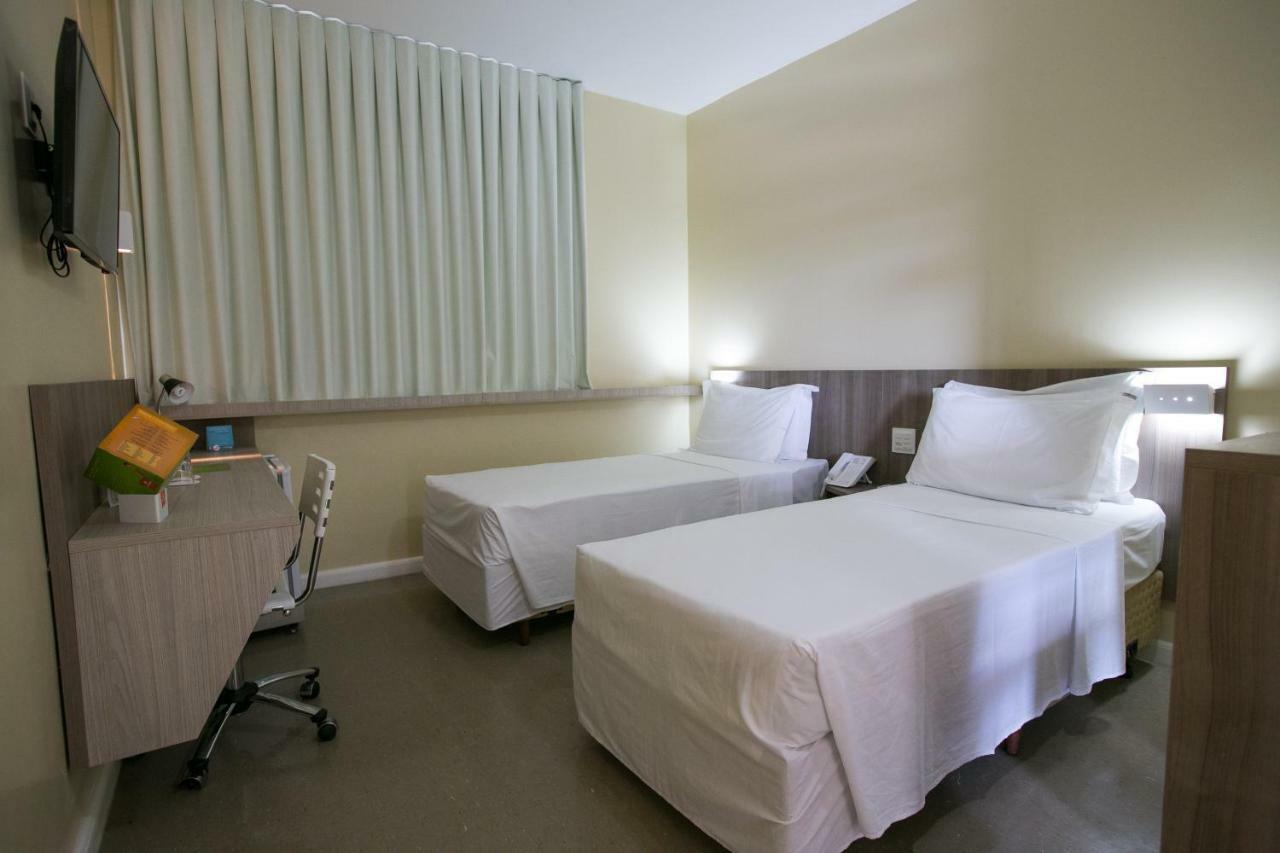 Slim Aeroporto 3*