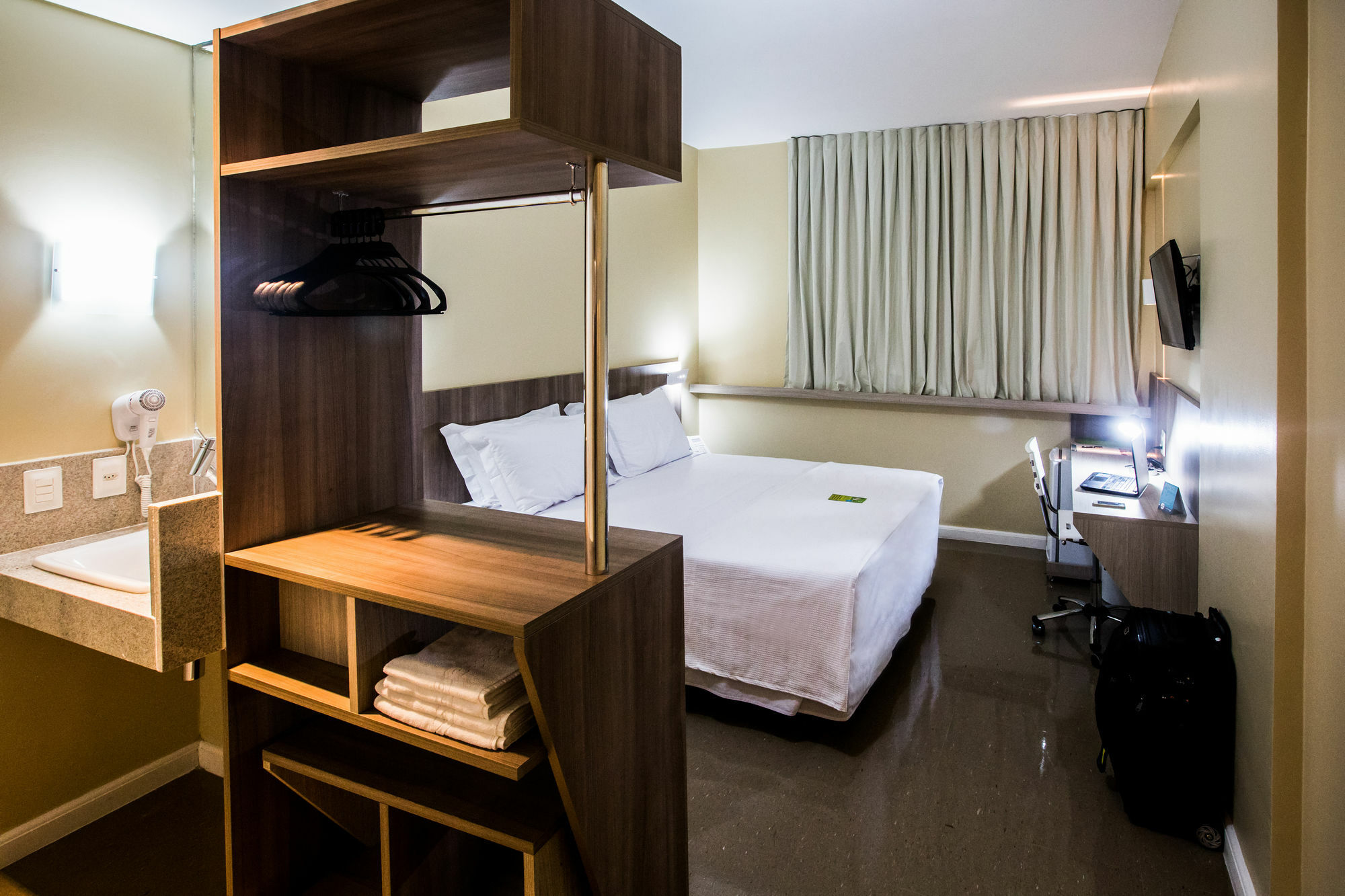 Hotel Slim Aeroporto